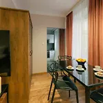 Apartment Bbapartamenty Pod 13
