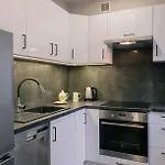 Apartment Bbapartamenty Pod 13 *